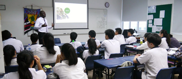 学生在三育中小学如何学习历史和地理